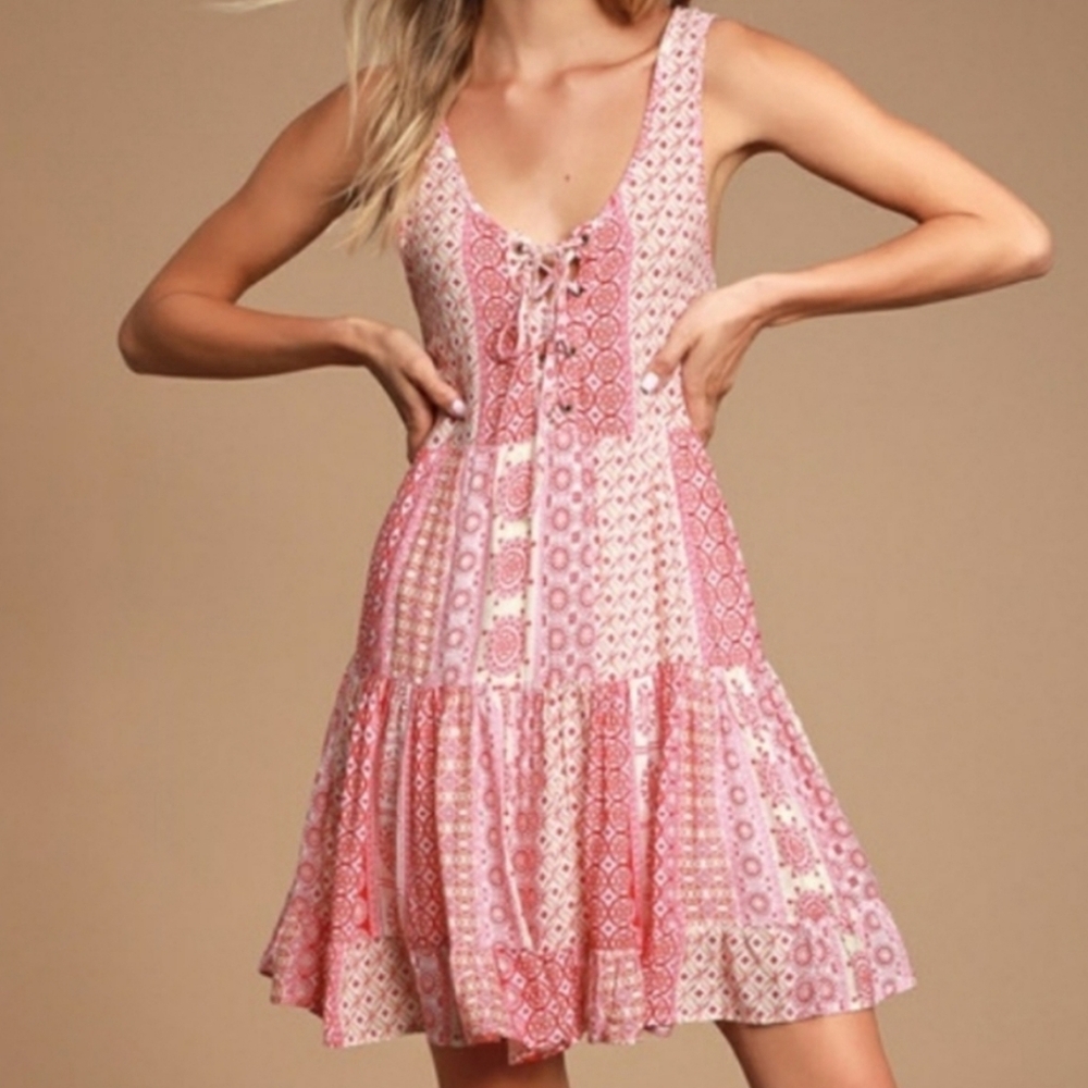 Lulus Dress Cache Creek Lace Up Tiered Swing Dress Red White Floral size Small